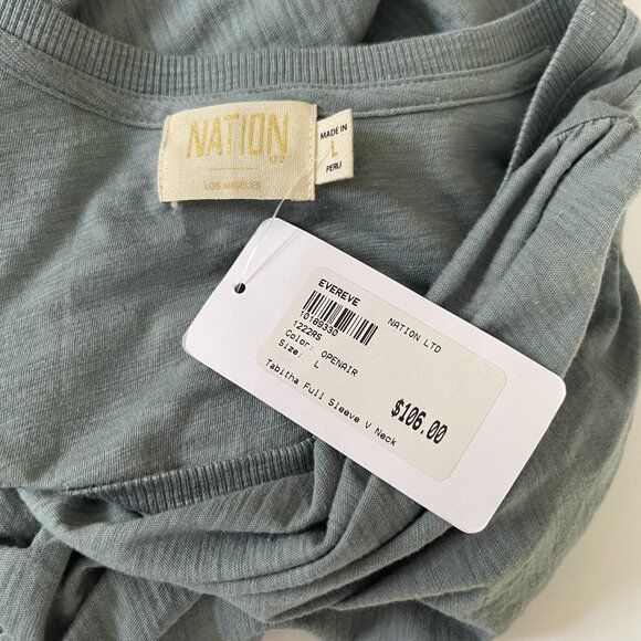 NWT Womens Nation LTD Tabitha Full Sleeve V-Neck Top Size Small Open Air Large L - Picture 2 of 3